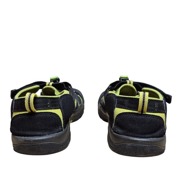 Keen Black Green Newport Closed Toe Water Sandals Shoes Men's 7 Women's 8 1/2 - Picture 3 of 6